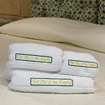 Konukevi Tri Re E 'na Regina Cinisi