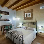 Tri Re E 'na Regina 4*