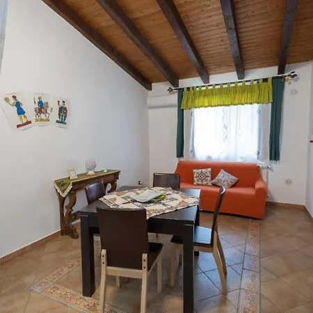 Pensionat Tri Re E 'na Regina