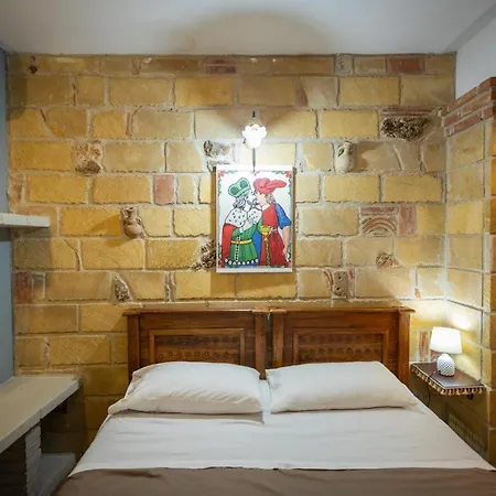 Tri Re E 'na Regina 4*