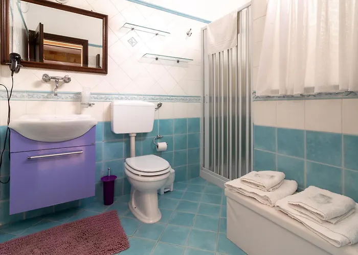 Tri Re E 'na Regina 4* Cinisi